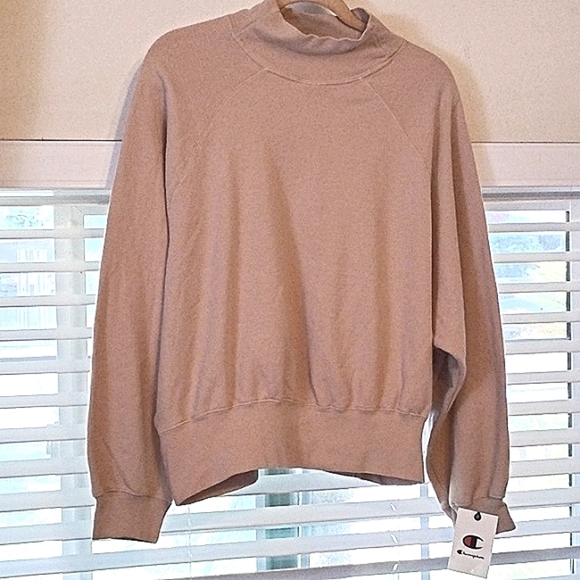 Champion You Woman's Beige Vintage Wash Mock Ne, Size: XL, NWT - Picture 9 of 9